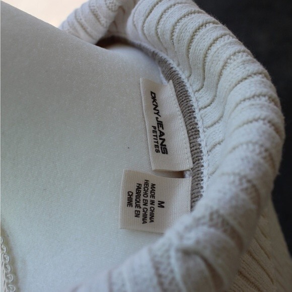 DKNY Jeans Off White Zip Up Sweater - Picture 7 of 7